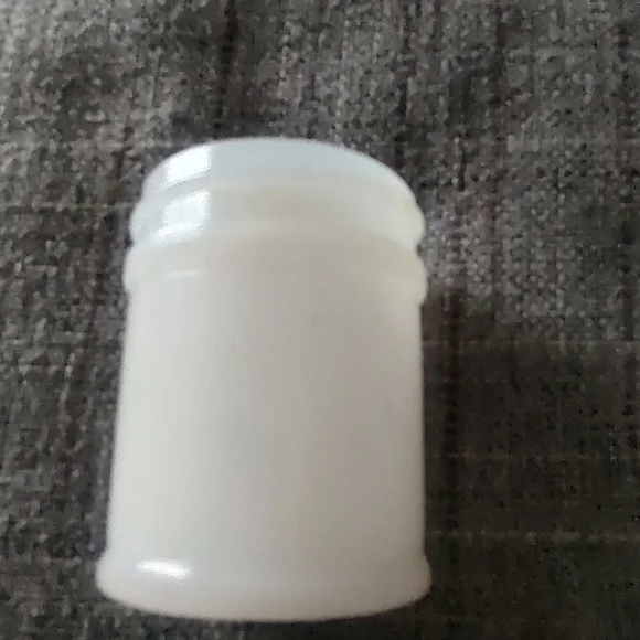 1930s Mentholaltum Cream Jar Small Round Milk Glass 2” X 1.1/2” - Picture 2 of 7